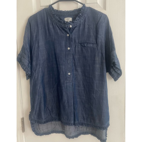 crown & ivy Tops - Crown & Ivy Chambray shortsleeve shirt, Large, ruffle neck & sleeves, B79, $38